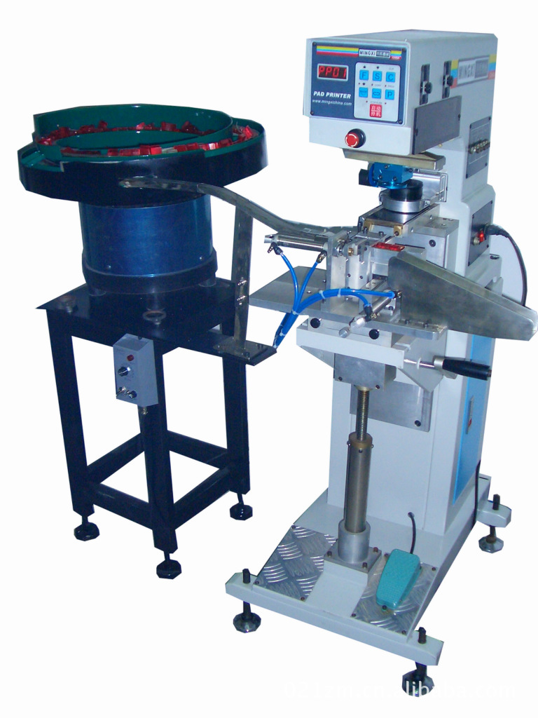 1色移印機適合各種行業(yè)色彩單一圖案印刷1色油盤移印機